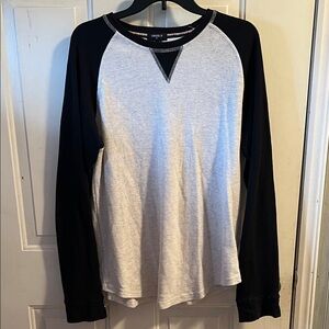 Men’s Forever 21 Thermal size L